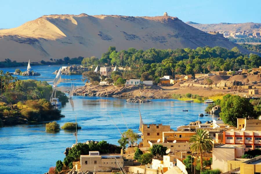 Aswan: 3-Day Nile River Cruise to Luxor with Guided Tours - The Horse-and-Carriage Ride to Edfu: A Small Detour with Real Payoff