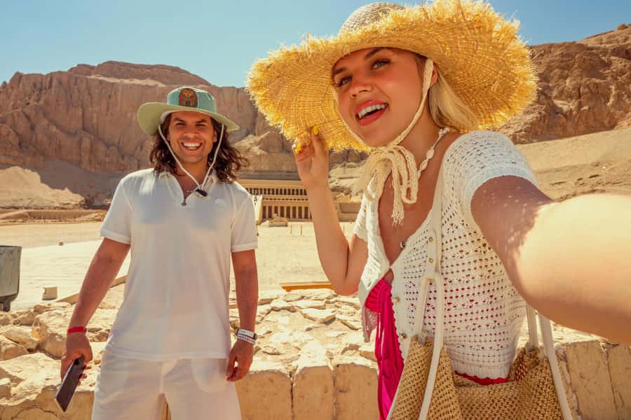 Aswan: 4-Day Egypt Private Tour with Nile Cruise, Balloon - Day 4: Sunrise balloon over Luxor, then Valley of the Kings to Karnak