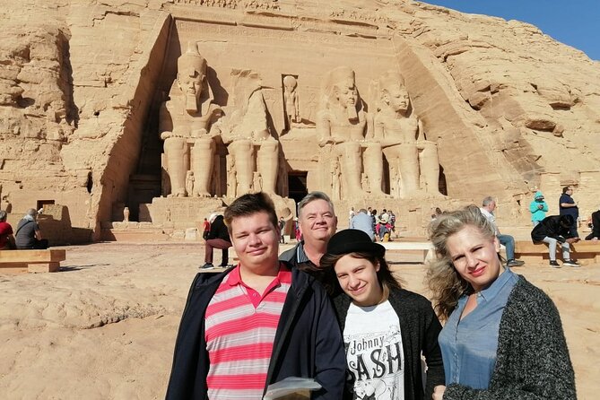 Aswan : Full-Day Private Guided Tour to Abu Simbel Temples - The Temple of Nefertari: A Smaller Stop With Big Meaning