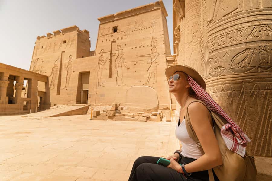 Aswan: High Dam, Unfinished Obelisk, Philae & Nubian Village - Unfinished Obelisk: Hatshepsut’s Quarry Clues and the Cracks That Matter