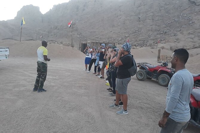ATV horse stargazing - Stop 2: Desert ATV Time and the Echo-in-the-Mountains Moment