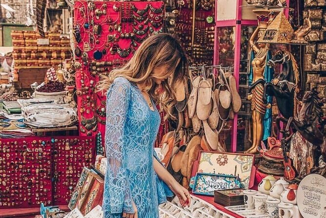 Bazaars Shopping Tour, Medieval Cairo Adventure Awaits - El Ghorya: a first market stop with a local feel