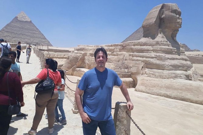 Best Day Tour to Giza Pyramids and Egyptian Museum from Cairo - The Great Sphinx moment: how to watch it like a pro