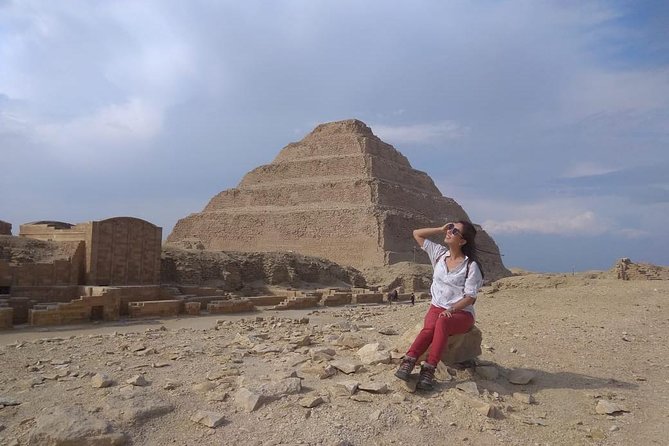 Best Day-Tour to Pyramids of Giza Saqqara Memphis and Dahshur from Cairo - Private Egyptologist Guidance Makes the Difference