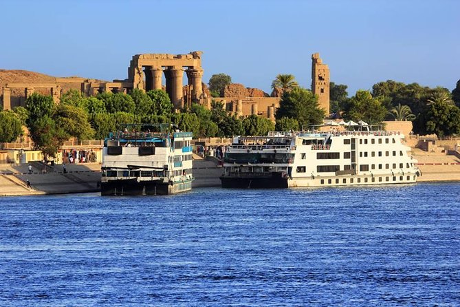 Best Egypt Tour 8 Days Cairo and Alexandria with Nile Cruise - Day 3 Alexandria’s Roman Core: Catacombs, Pompey’s Pillar, and a Coastal Fortress