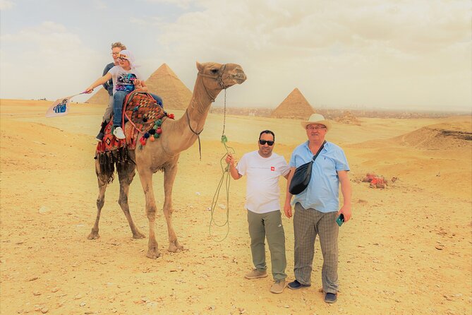 Best of Egypt Tour Discover Cairo & Luxor & Aswan & Nile Cruise Flight Included - Giza Pyramids and Sphinx: where the photos can’t keep up