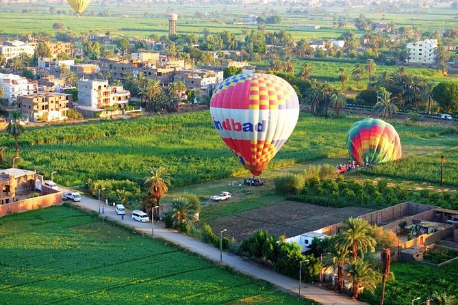 Best of Luxor in 2 Days Hotel,Tours,Felucca,Camel&Balloon by Plane from Cairo - Day 2 Sunrise Balloon: breakfast on the Nile and a 30–40 minute flight