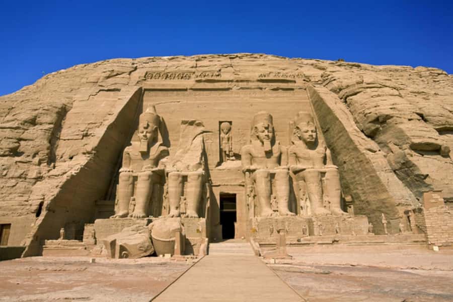 Best Private Day Trip To Abu Simbel From Aswan - First Stop at Abu Simbel: Ramses II Temple at the Right Pace