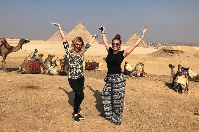 Best top rated Giza Pyramids and Sphinx Half Day Tour From Cairo - Photos, Souvenirs, and the Not-So-Magical Corners