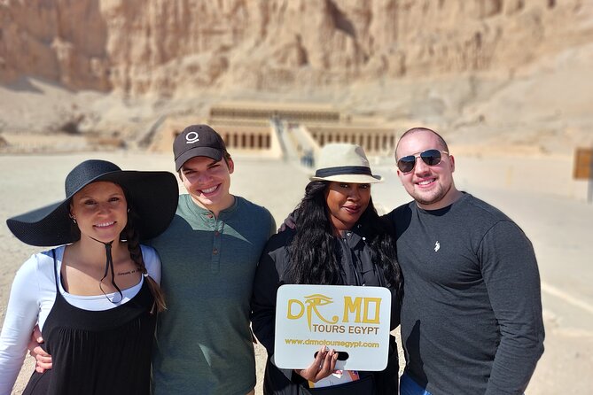 Best tour One Package Luxor East and West Banks - Pickup, Air-Conditioned Comfort, and Staying on Schedule