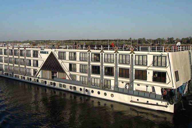 Book Standard Nile Cruise 5 days 4 nights from Luxor to Aswan - Luxor to Aswan: why one cruise beats the hotel shuffle