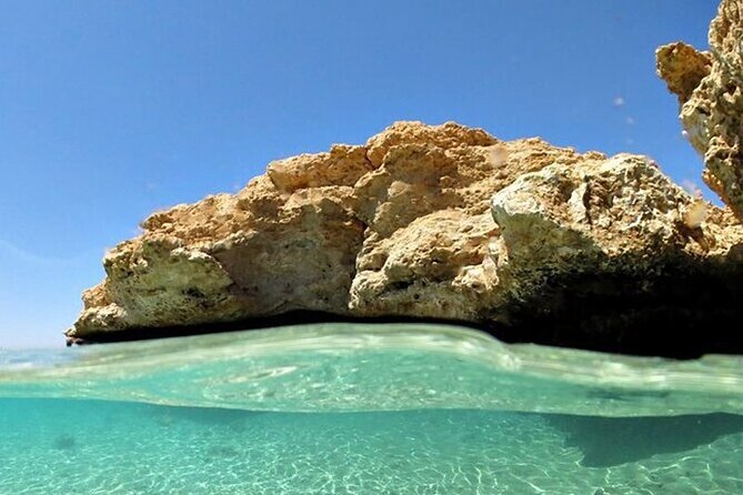 Bus Tour to Ras Mohamed from Sharm El Sheikh - The 1968 earthquake crack: a natural feature you can actually picture