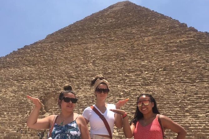 Cairo 8 Hour Private Tour Giza Pyramids, Egyptian Museum & Bazaar - Pyramids of Giza in private comfort: Khufu, Khafre, Menkaure