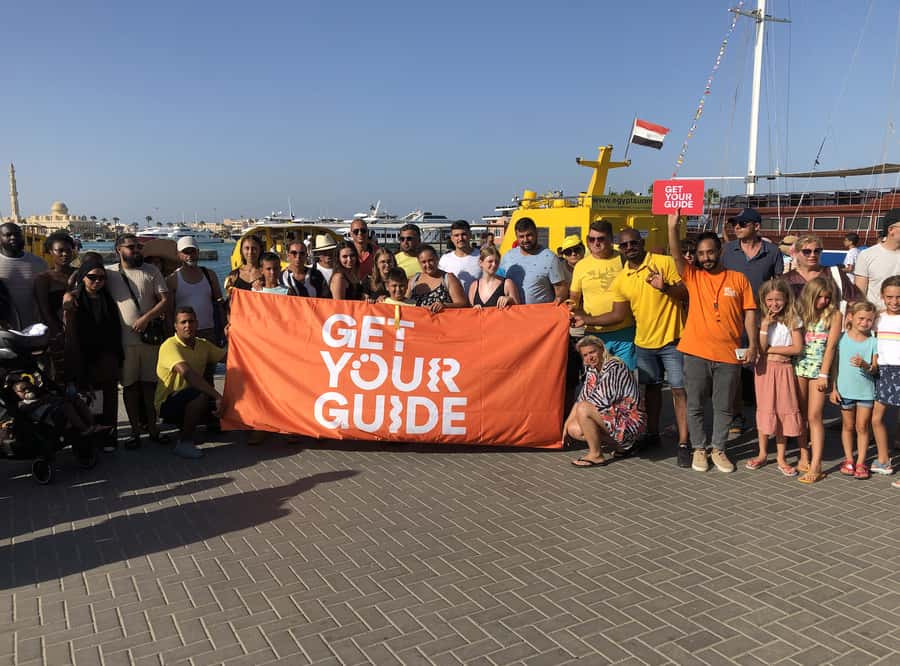 Cairo: Ain Sokhna Semi-Submarine with optional Transfer - The ride out: 15 minutes of cruising to the reef site
