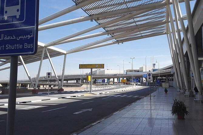 Cairo: Airport Transfer Service With Meeting And Greeting - Departure Transfers: the 15-Minute Window and a Safer Morning Routine