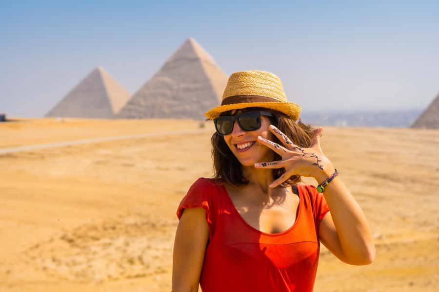 Cairo: All-Inclusive Giza Pyramids & Egyptian Museum Tour - Camel Ride Timing: Pyramid Views Without the Chaos