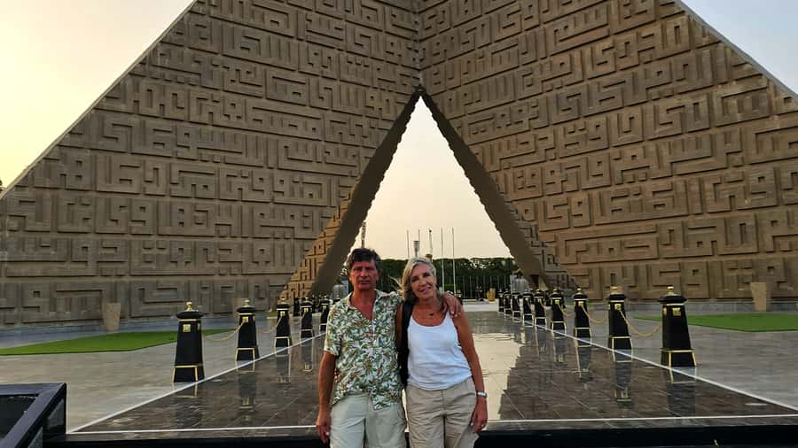 Cairo: Cairo by Night Tour and Dinner at EL Azhar Park - Al-Mu’izz Street walk: an open-air museum you can actually feel