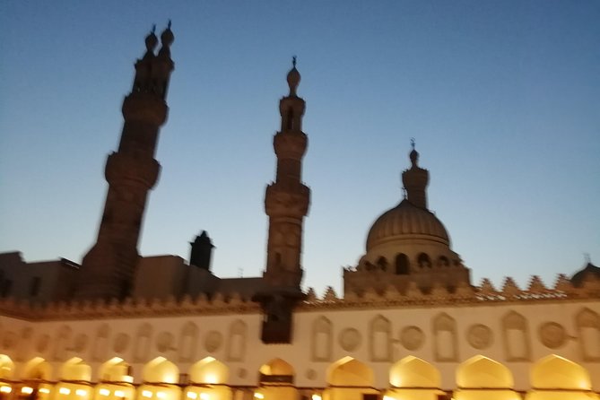 Cairo Day Tour from New Administrative Capital - El-Tahrir Square: lunch, tea/coffee, and a real Cairo pause