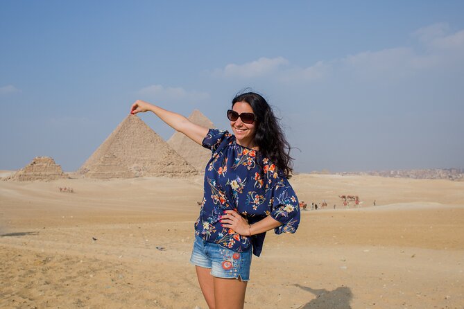 Cairo Day Tour: Grand Egyptian Museum, Giza Pyramids & Sphinx - Giza pyramids: what you’ll see (and what you can add)