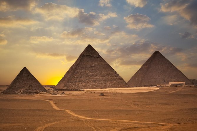 Cairo Day Tour to Memphis Sakkara & Dahshur Pyramids - Stop 1: Saqqara access zone and the Step Pyramid of Djoser