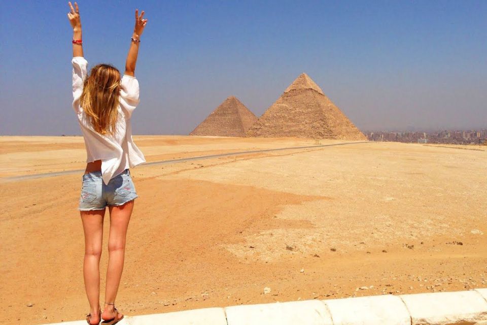 Cairo Deluxe Tour: Pyramids,Museum & Khan El Khalili + Lunch - Lunch That Doesn’t Derail Your Day