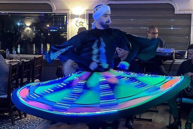 Cairo dinner cruise in Nile River ,Belly Dance and Tanura Show - Pickup in Cairo or Giza: How the Evening Starts