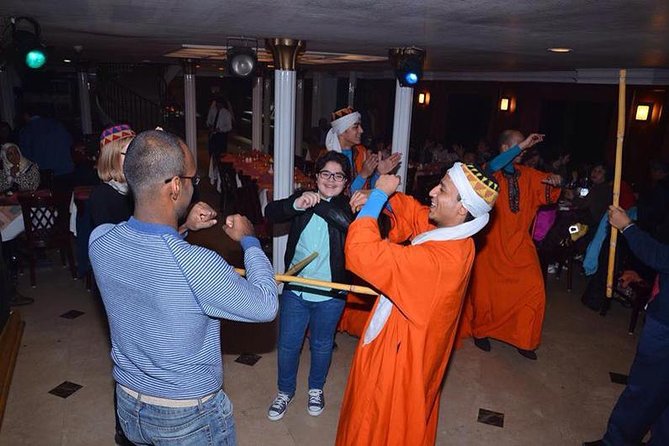 Cairo Dinner Cruise show with belly dancer show on Nile river - The 6 pm pickup and how the timing usually feels