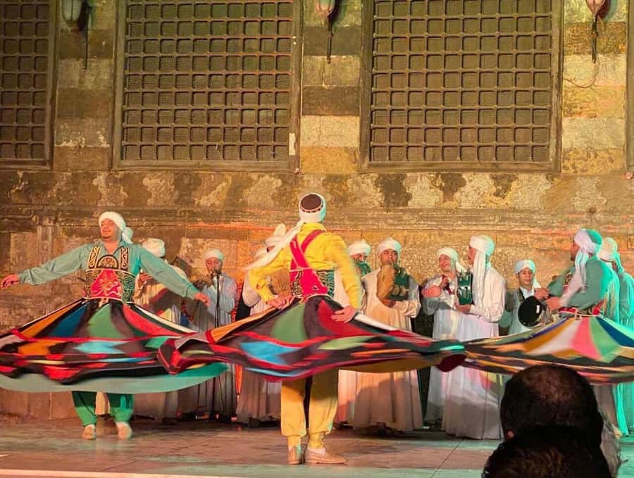 Cairo: Egyptian Heritage Tanoura Dancing Troupe Show - Pickup, traffic, and getting seated without stress