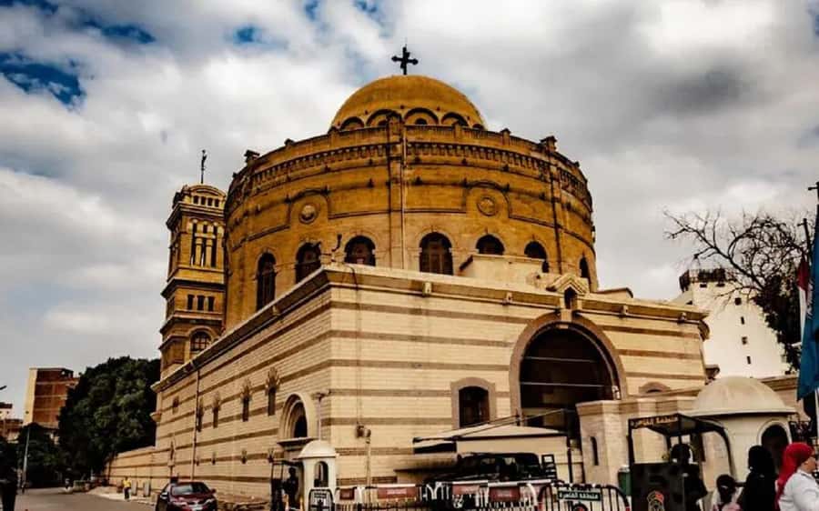 Cairo: Egyptian Museum, Old Cairo & Bazaar Private Day Tour - Lunch in Old Cairo: Built-In, Local, and Actually Useful