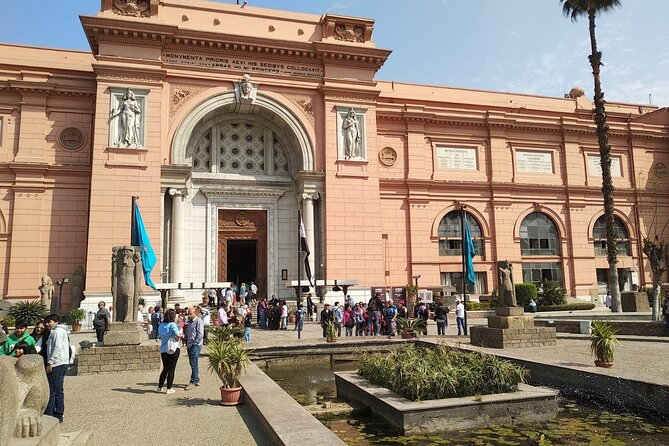 Cairo excursion from Hurghada Small Group - Egyptian Museum in Tahrir Square: how to get value from 2 hours
