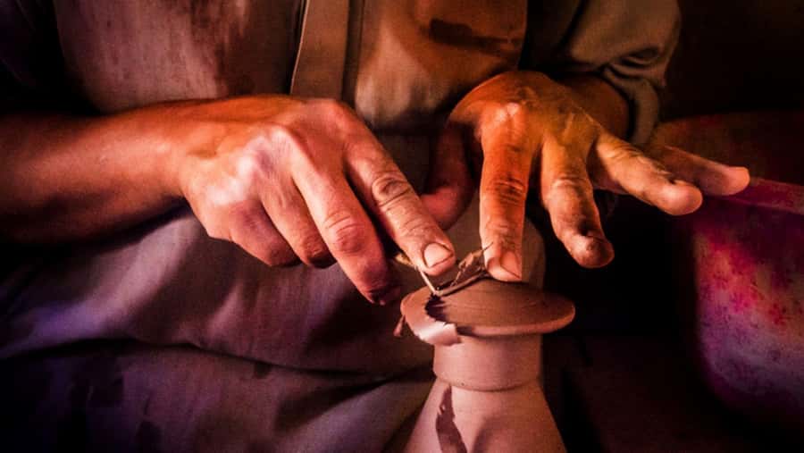 Cairo: Fayoum, Wadi El Rayan, and Wadi al Hitan 4x4 Tour - Guides and Drivers: Why the Person Behind the Lens Matters