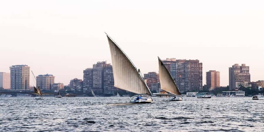 Cairo: Felucca ride on The Nile River with Meals - Cairo nightlife, on a calmer schedule