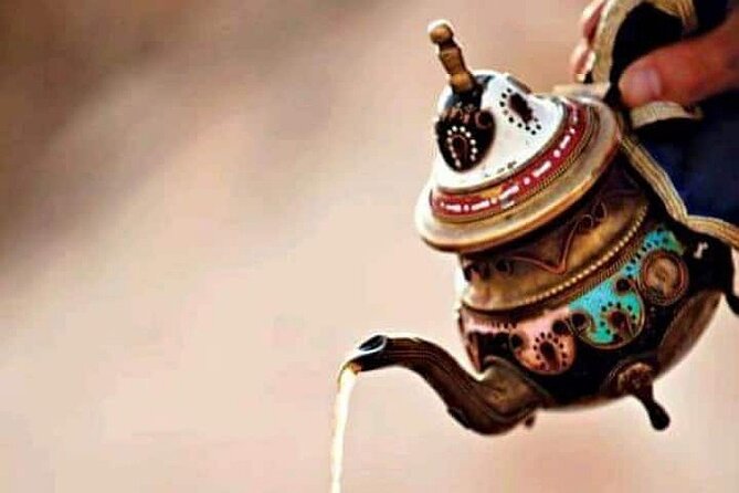 Cairo food tour in Hidden Gems - Where you meet and how the pacing works in real life
