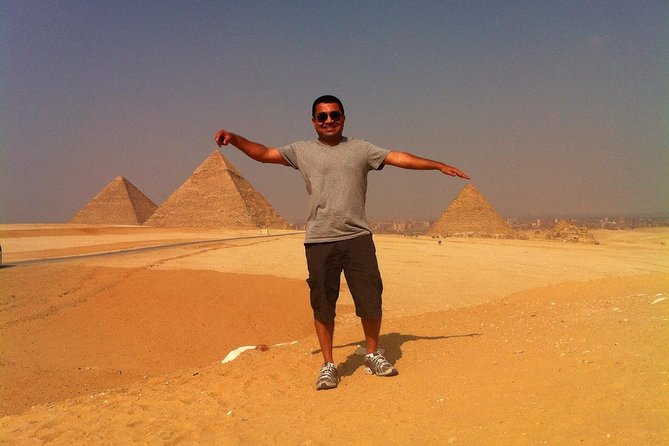 Cairo Full-Day Tours to Giza Pyramids ,Egyptian Museum & Bazaar - Going Inside the Pyramids: When Extra Tickets Matter
