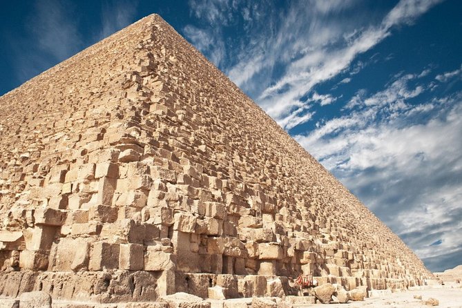 Cairo Full-Day Tours to Giza Pyramids ,Egyptian Museum & Bazaar - Liberation Square (Midan el-Tahreer): Arab Spring History Meets Traffic Reality