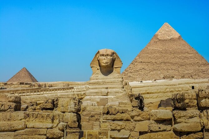 Cairo/Giza: 2-Day Pyramid, Museum, Bazaar Private Tour - Mosque of Muhammad Ali and Old Cairo streets
