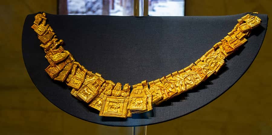 Cairo: Giza Pyramids & Museum of Egyptian Civilization Tour - National Museum of Egyptian Civilization: Royal Mummies Hall and what it means