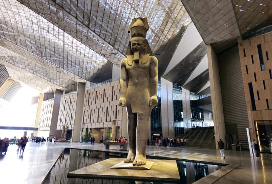 Cairo: Grand Egyptian Museum, Pyramids, Sphinx Tour & Lunch - Guide quality is the secret ingredient: how names hint at what to expect