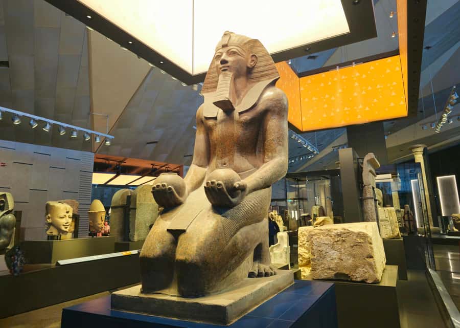 Cairo: Grand Egyptian Museum, Pyramids, Sphinx Tour & Lunch - The Great Pyramid of Giza: what you get (and what costs extra)
