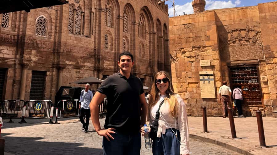 Cairo: Islamic Cairo Private Tour, Citadel, Mosques, W lunch - Lunch logistics: included food, but plan for drinks