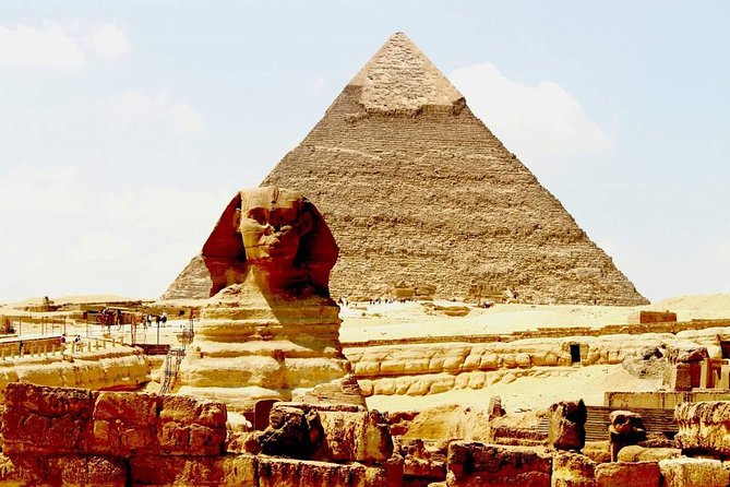 Cairo layover Tour to Giza Pyramids and Felucca Ride on Nile from Cairo airport - Giza Stops That Matter: Great Pyramid, Chephren, Menkaure, and the Sphinx
