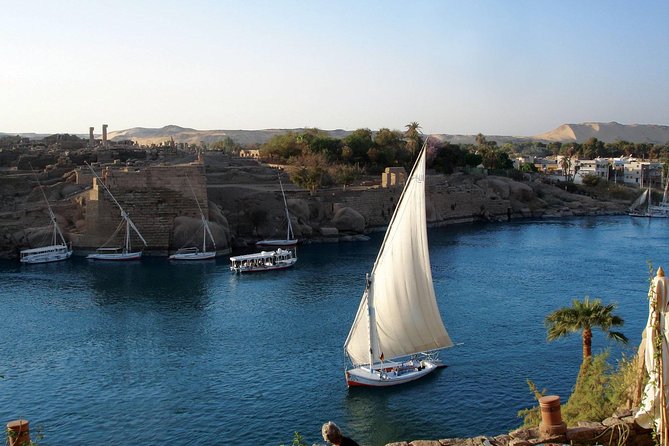 Cairo layover Tour to Giza Pyramids and Felucca Ride on Nile from Cairo airport - What to Expect Day-of: Transport, Group Style, and the Real Pace