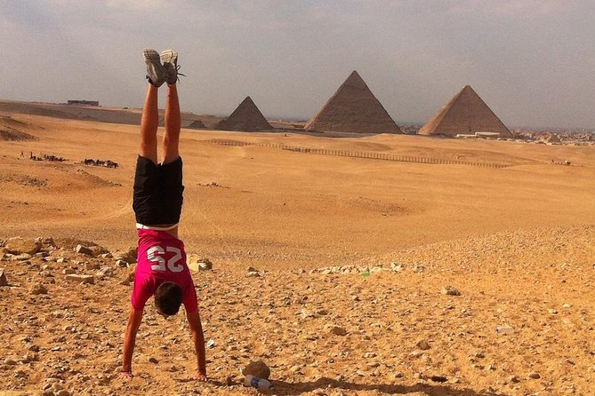 Cairo Layover Tours To Giza Pyramids Memphis Sakkara Dahshur Pyramids And Bazaar - Stop-by-Stop at Giza: Cheops, Menkaure, Khafre, and Why the Timing Helps