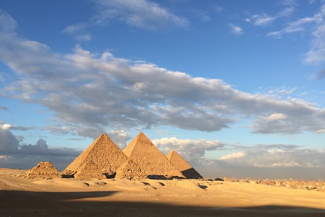 Cairo |Layover| Trip pick up from Cairo airport to visit Giza Pyramids & Sphinx - Giza Pyramids: Cheops, the main event first