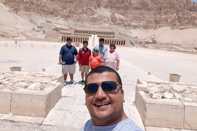 Cairo : Luxor East and West Banks Tour by Overnight Sitting Train Rounded trip - Luxor West Bank: Valley of the Kings, Hatshepsut at Deir el Bahari, and Colossi of Memnon