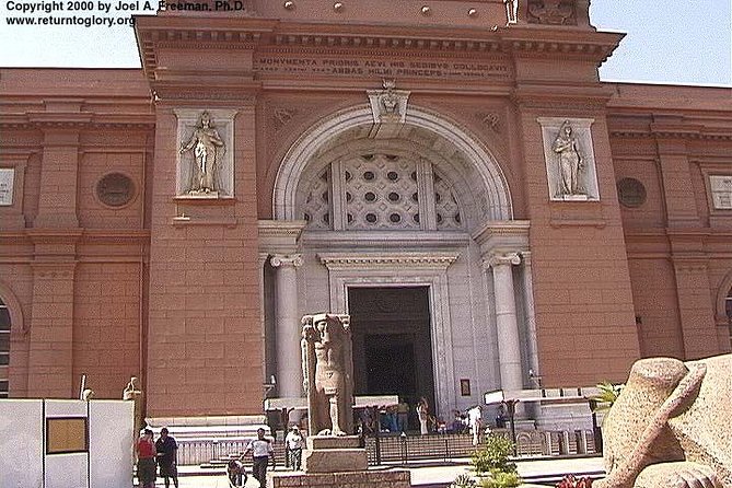 Cairo Luxury Tours to Egyptian Museum,Coptic Cairo & Bazaar - The Hanging Church: Why This Place Gets Its Name