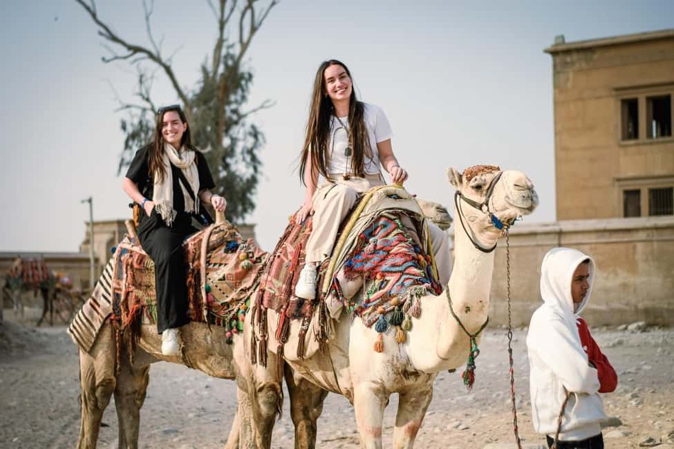 Cairo on a Budget: 4-Night Stay & Guided City Highlights - Day 1 in Cairo: arrival, koshary lunch, and a Downtown orientation walk