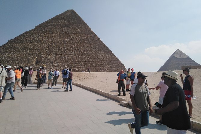 Cairo private day by car including lunch minimum 2 persons - Museum of Egyptian Antiquities: King Tut’s treasures, with real structure