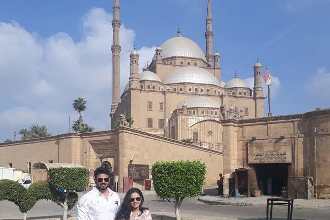 Cairo Private Day Tour: Egyptian Museum, Citadel, and Khan al-Khalil Bazaar - El Maadi Island lunch on the Nile: a break that actually refreshes you