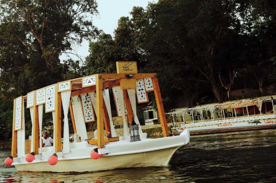 Cairo: Private Felucca Ride with Dinner and Drinks - Finding the Cafelluca Boat Dock (and why 15 minutes matters)